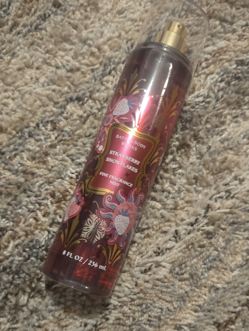 Bath & Body Works Strawberry Snowflakes Fragrance Mist